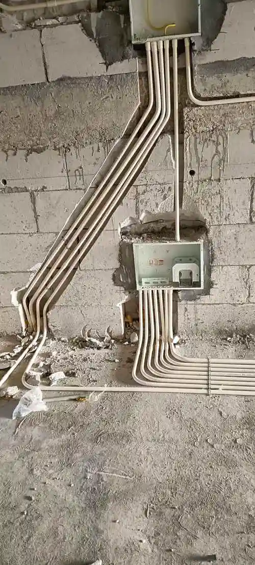 浙江温州招聘水电工做室内安装中