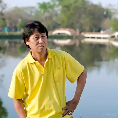 老人_亚洲人_男人_头像_南亚_湖_高清图片_全景视觉