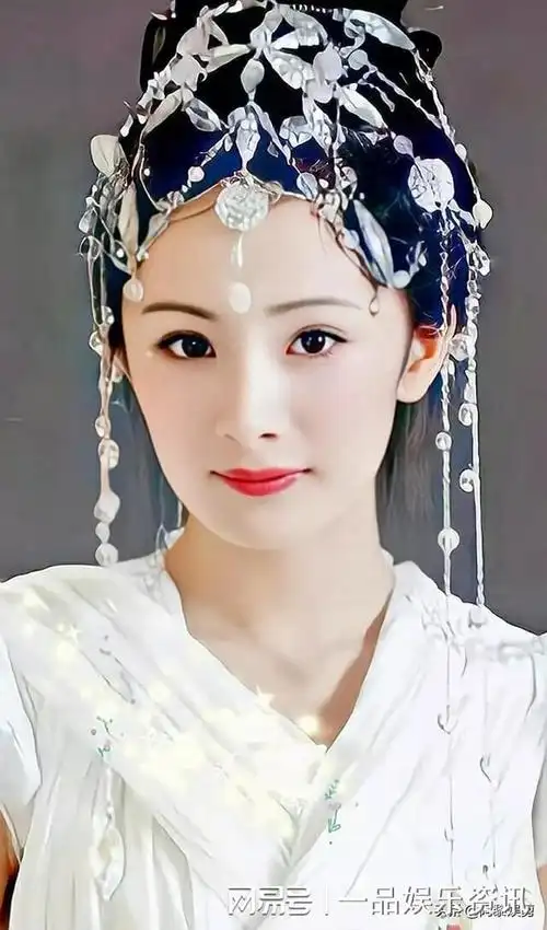 杨幂年轻的时候清纯灵动太漂亮了