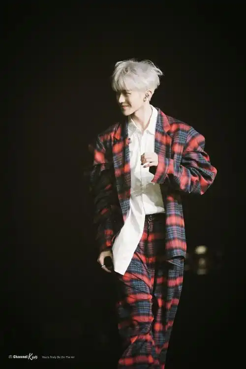 蔡徐坤超话  没有别人 只有你  @蔡徐坤  #蔡徐坤ins#    愿我的宝北