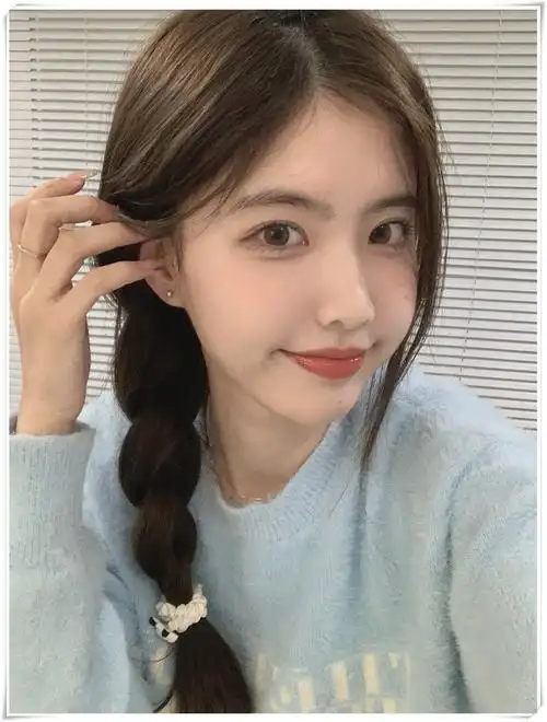 单侧麻花辫太温柔了