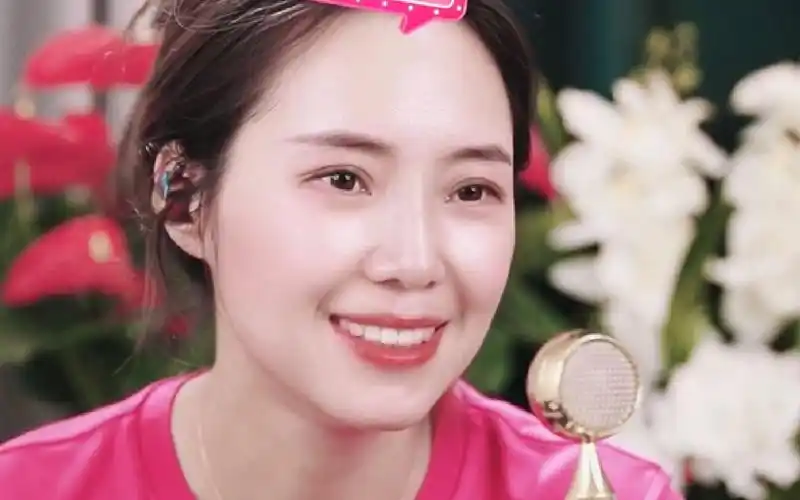 歌手云朵抖音直播-高清全集-20230515-兰格格li-默认收藏夹-哔哩哔哩