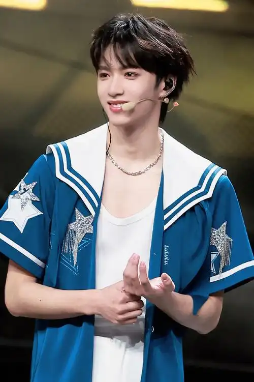 刘耀文叁重楼暨出道四周年演唱会##时代少年团演唱会