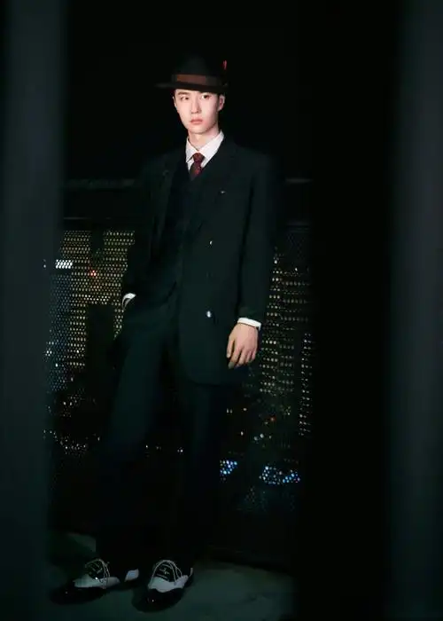 王一博最新写真来袭!