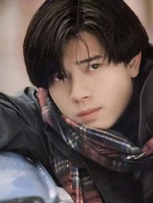 郭富城承认自己是女儿奴,坦言喜欢天伦之乐,网友:人生赢家