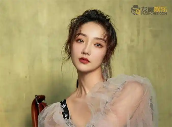 肖燕跟肖战是什么关系仅为同姓并无亲戚关系资料起底