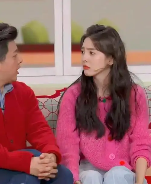 龙年春晚的8位美女迪丽热巴惊艳众人杨幂美翻了