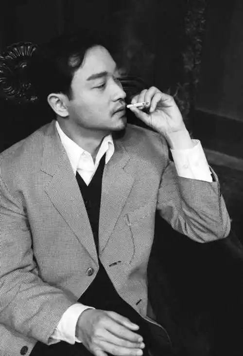 重温张国荣昔日旧照,再听张国荣经典之声,如果哥哥你还在