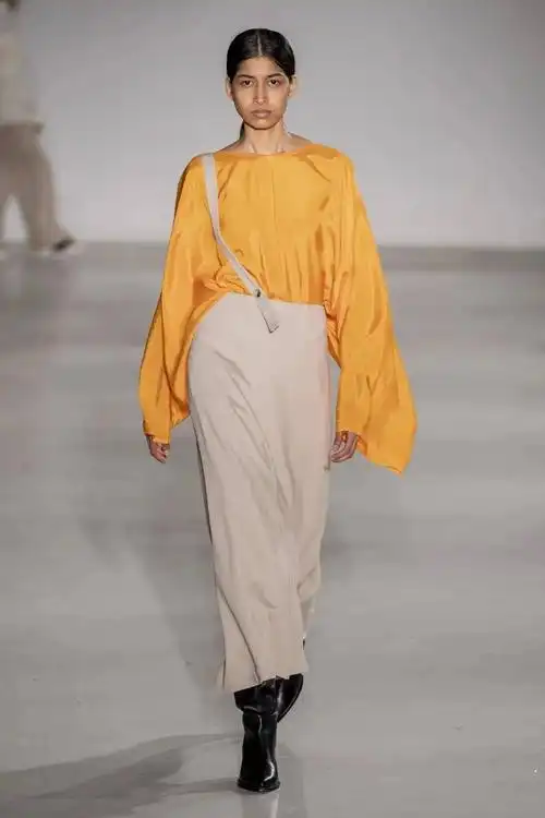 2021春夏女装t台精选至真