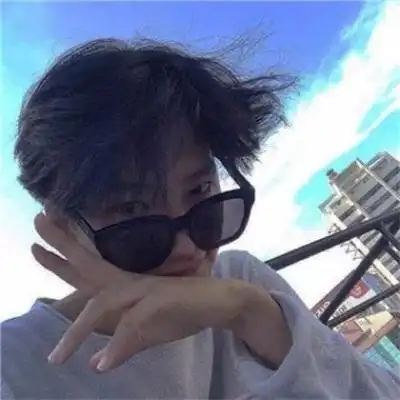 标签:男生头像,唯美,帅哥,超酷