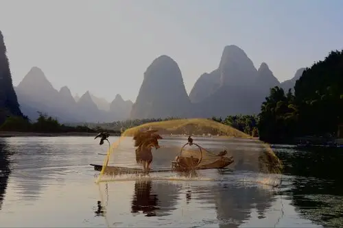 采风于阳朔相公山景区. (2020年11月14–15日)