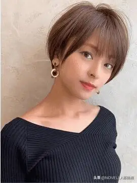 本季短发女生推荐小脸短发发型