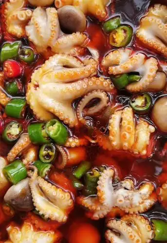 餐饮食材比拼战看捞汁小海鲜怎么入局