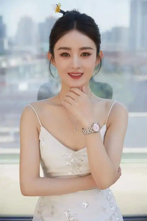 榜妹热线 | 赵丽颖白玉兰冲奖?白敬亭接仙侠剧?张云龙进组竹业篇?