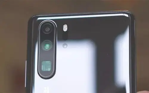 解析手机潜望式镜头产业链