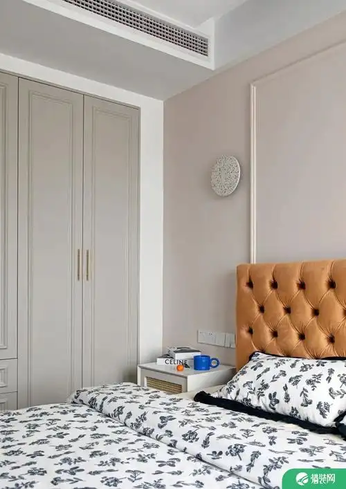 现代混搭风两室两厅装修效果图