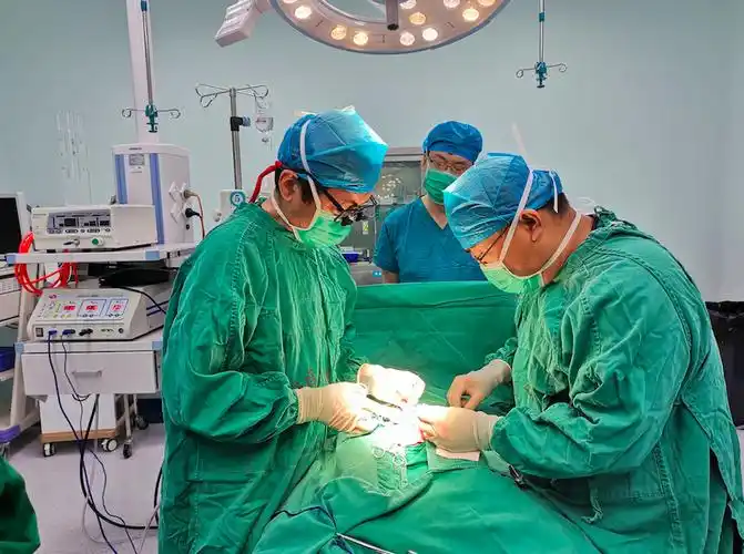 花甲之年援疆的北京医生:新疆的孩子需要我,我就过去|新疆|孙宁|患儿_