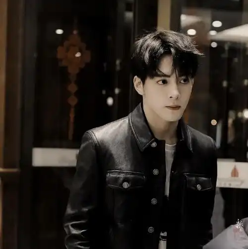 肖宇梁曾舜晞127下班