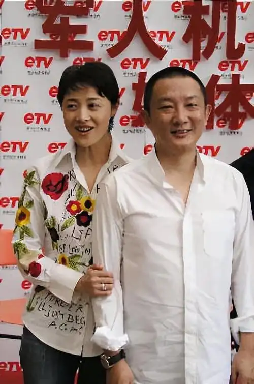 "大娘子"刘琳火辣旧照罕见曝光,自称可接受男人多次外遇引热议