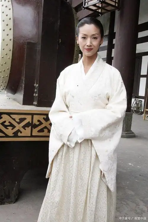 吴倩莲——"最丑小龙女"扮演者