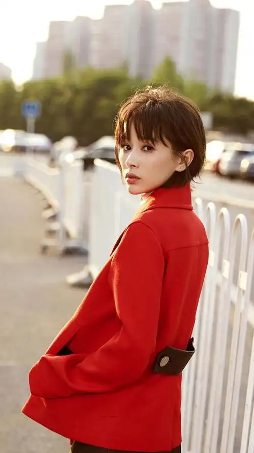 王子文俏皮写真,高清图片,手机锁屏桌面-壁纸族