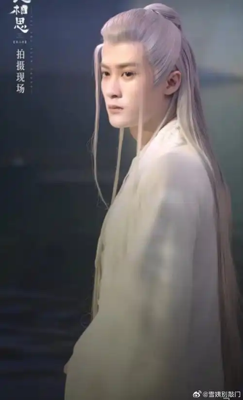 檀健次,曾舜晞同款白发古装造型,来康康更喜欢谁的造型