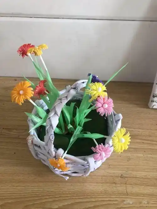 传承手工艺术放飞指尖梦想五六年级学生暑期手工实践作品展