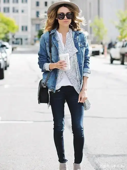 牛仔衣裤穿搭,经典延续依旧,时尚永不掉队