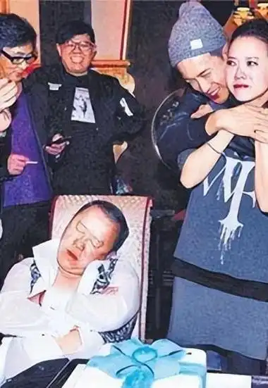 港圈大哥曾志伟曾经欠下的风流债