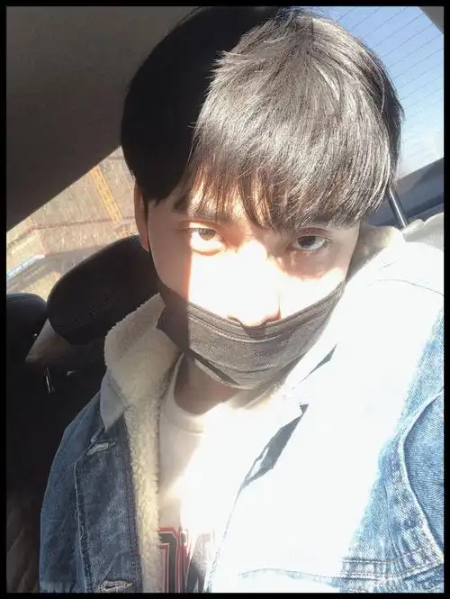 路人拍的男生到底有多帅