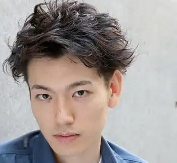 自来卷男性发型设计自来卷男生短发发型图片