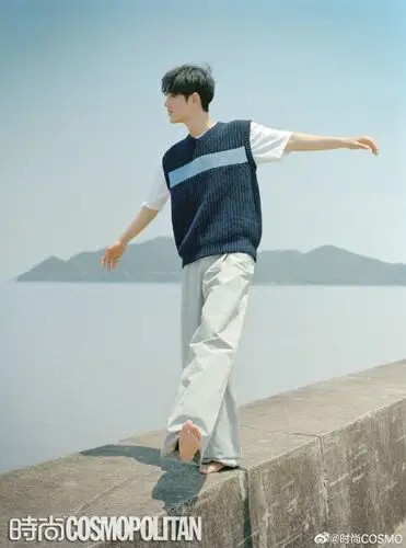 时尚cosmo电子刊#六月刊为肖战超话量身打造的《听风》【网页链接】