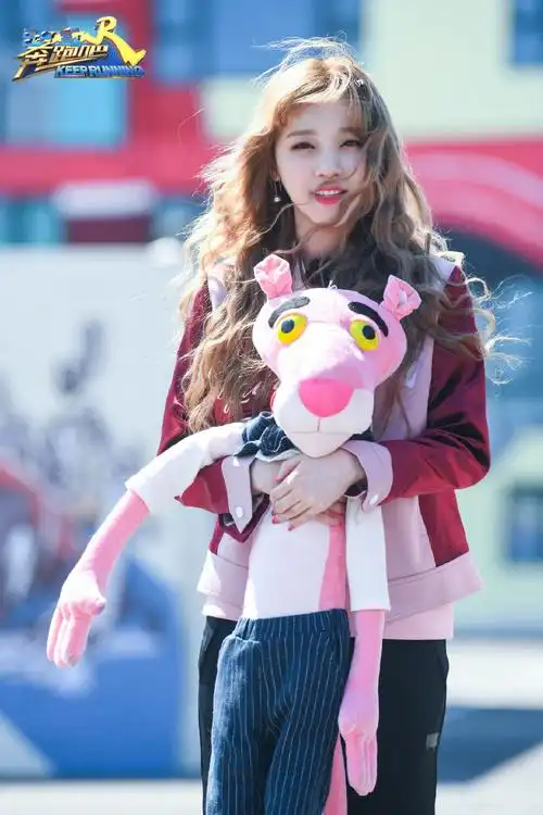 如何看待奔跑吧angelababy跟宋雨琦