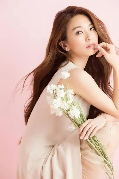 田馥甄_歌手_作品_个人资料_简历_生日_经历_留言 - 酷乐米