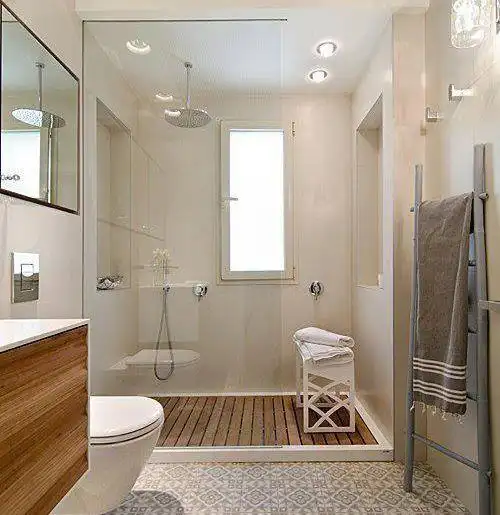 铺上这样一层木板,让洗澡变成享受|防腐木|木地板|瓷砖|卫生间_网易