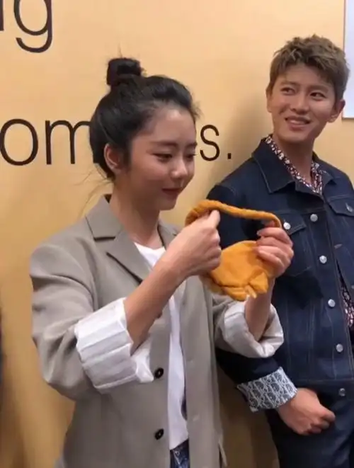 谭松韵任嘉伦韩栋同台演技实力派魅力十足