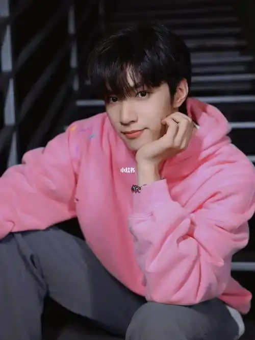 笑起来真的太好看了 真的好勾魂呐#治愈系笑容  #刘耀文