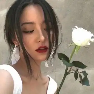 很酷的图片女生霸气个性超拽女生唯美头像大全