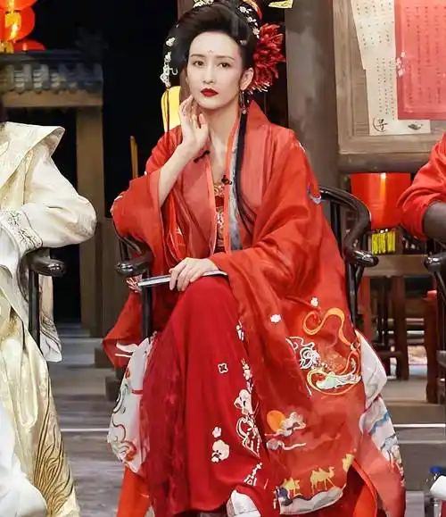 《大侦探》王鸥古装封神!