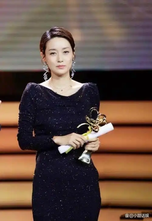 马伊琍公开承认,最爱的人不是文章,是他