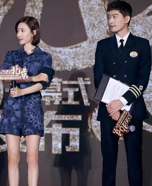 王丽坤真是太厉害修图前后基本没差别怪不得会被林更新喜欢