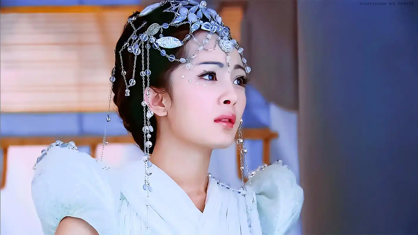 早安~今天来回温一下我们的雪见&夕瑶吧 是娇俏可爱的堂堂唐家大小姐