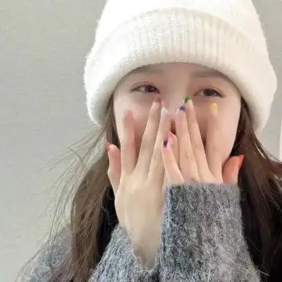 好看又干净的女生真人头像图片