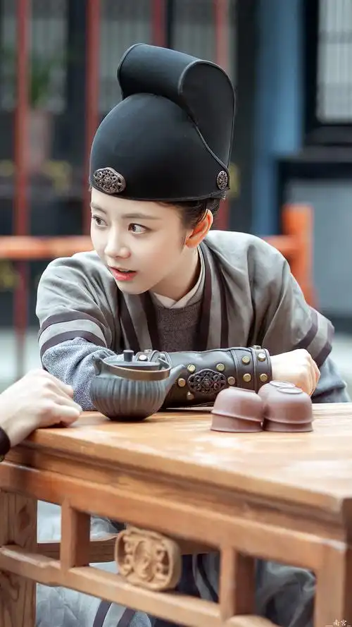 锦衣之下‖手机壁纸18p‖禁二改陆 绎‖任嘉伦 袁今夏‖谭松韵 cr