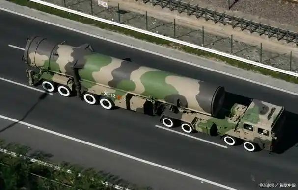 东风5b型核导弹是中国最神秘的核武器之一,它很少对外亮相和提及,只有