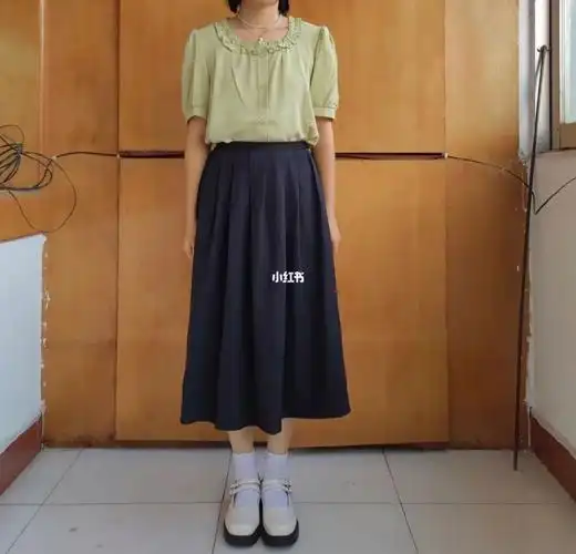 158小个子的半身裙穿搭