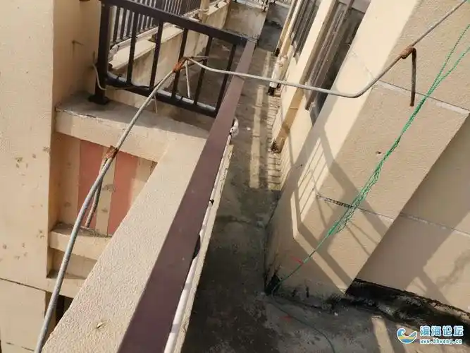 真不懂滨海县城某园小区的避雷引下线是怎么验收合格的?