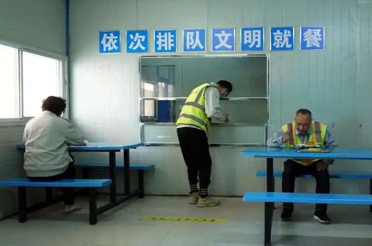 铁军战"疫" 沈洵 摄/文 - 美篇