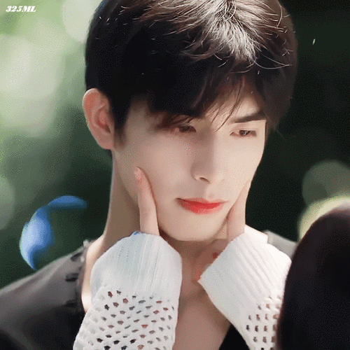 宋威龙的脸太能打了! 凌霄和元宋都好帅啊!