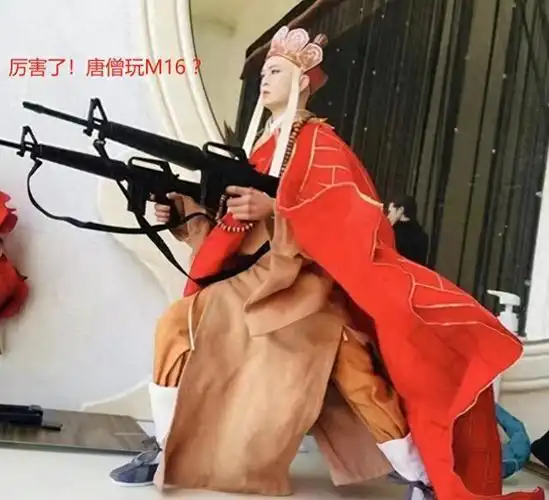 演员休息时都在干啥?皇上这几张我忍住了,但唐僧这张我能笑一天